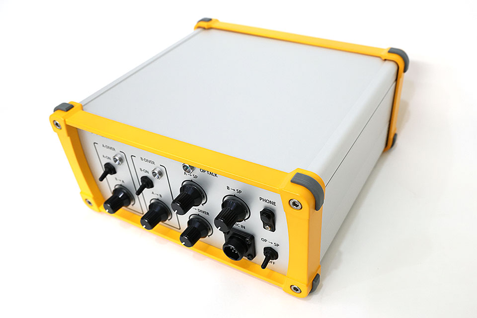 ASA-KR5本体の斜め側面図